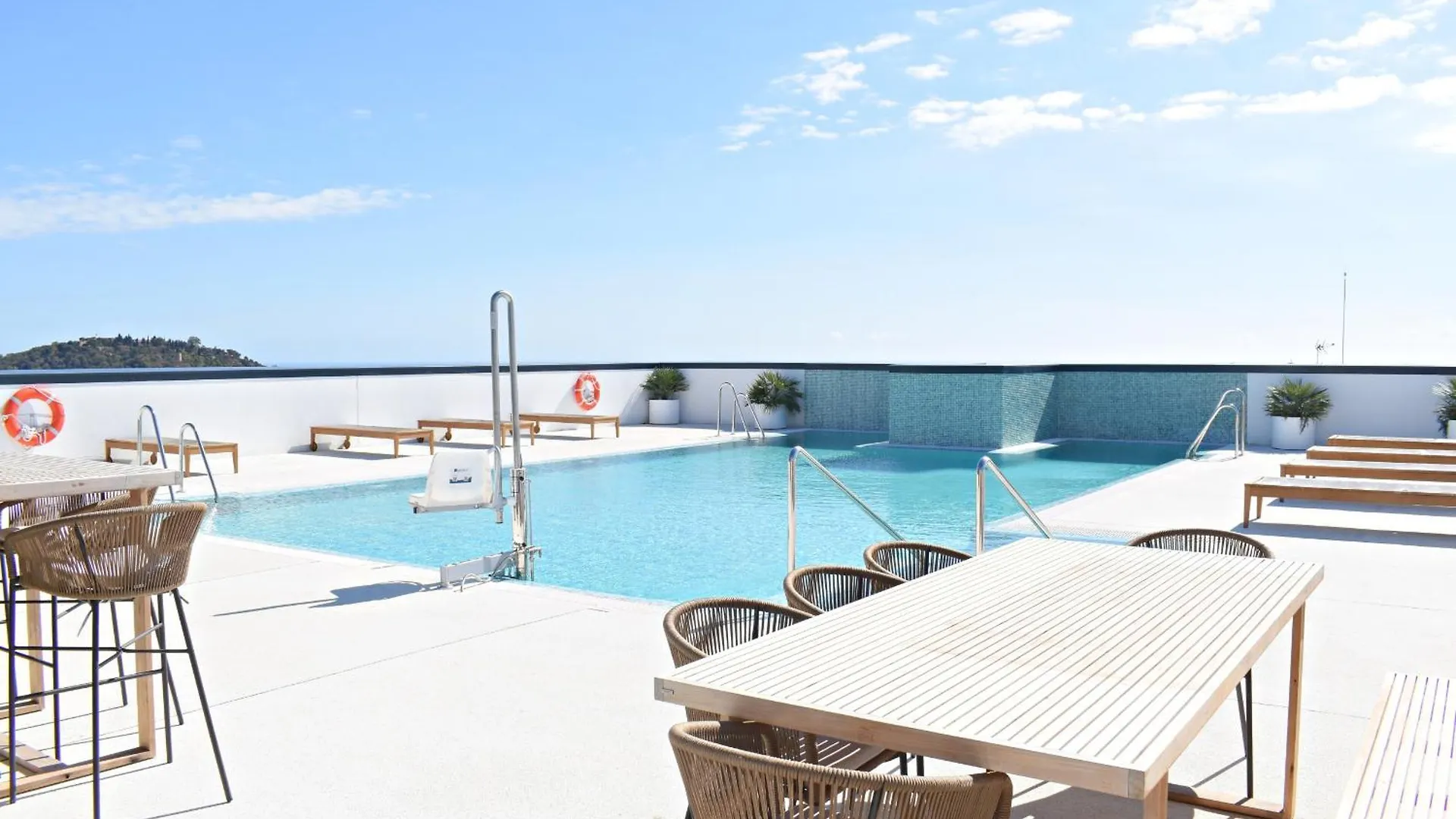 Апартаменты Urban Sky Luxury Flat With Amazing Views In Малага