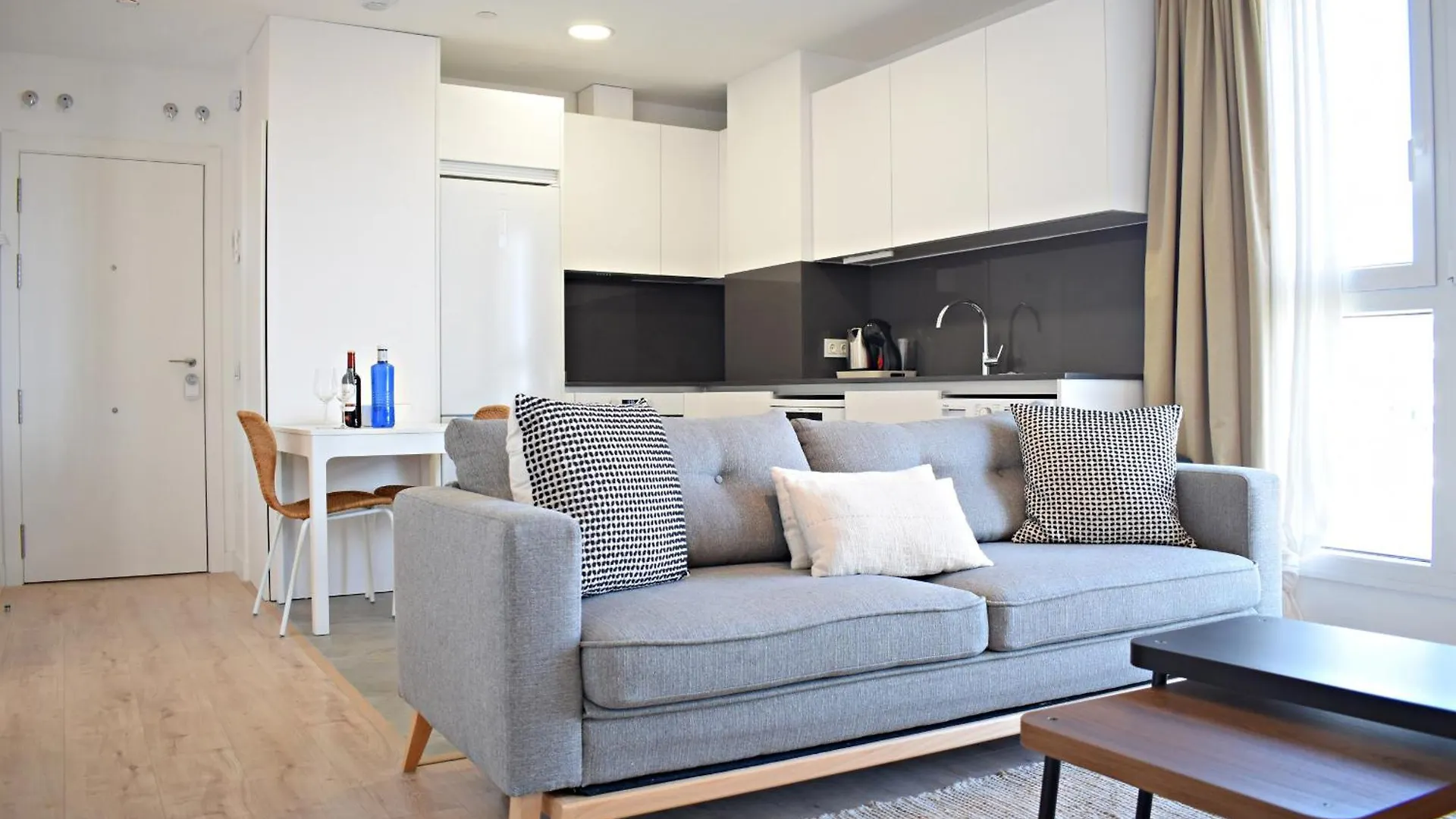 Апартаменты Urban Sky Luxury Flat With Amazing Views In Малага Испания
